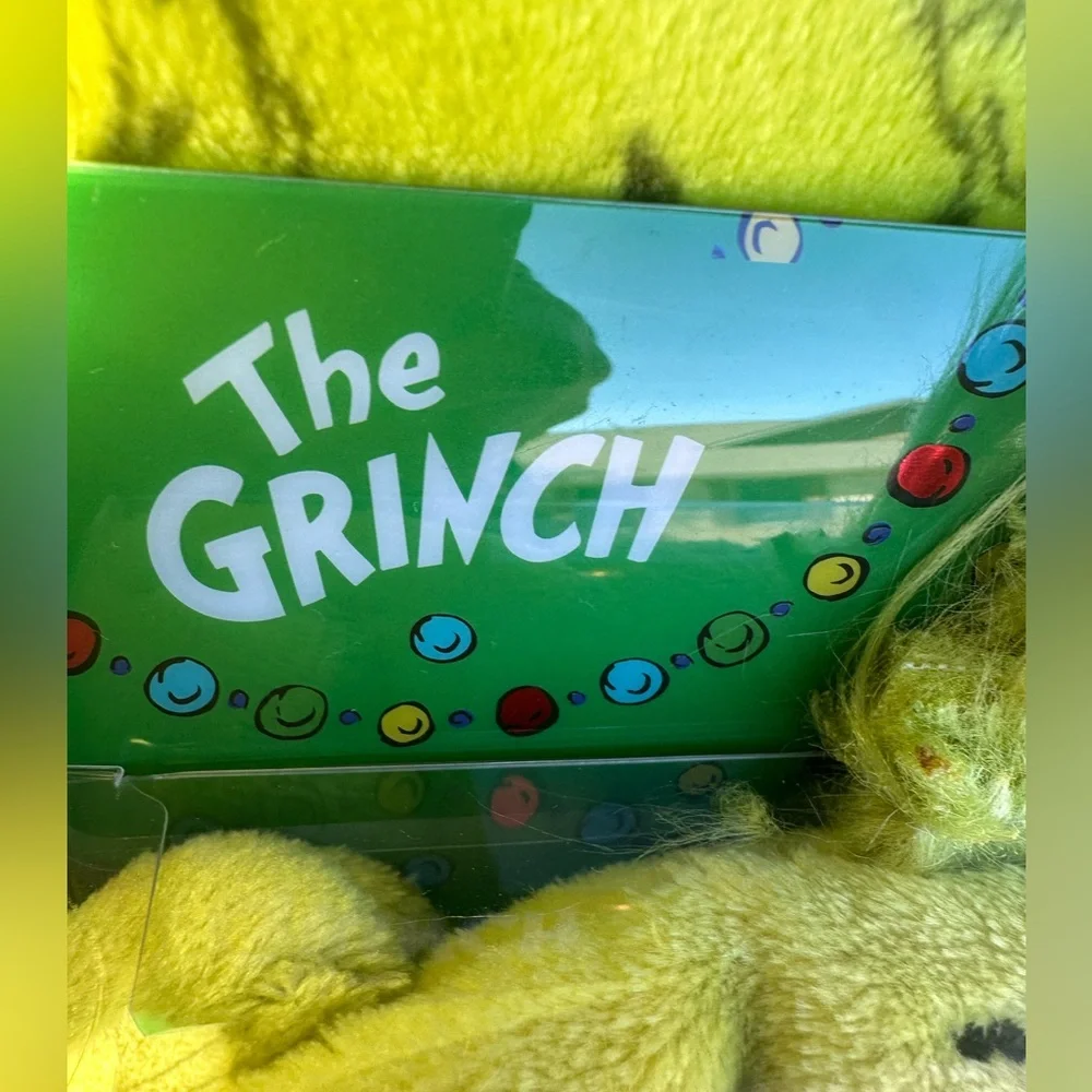 The‎ Grinch Spa Headband NWT